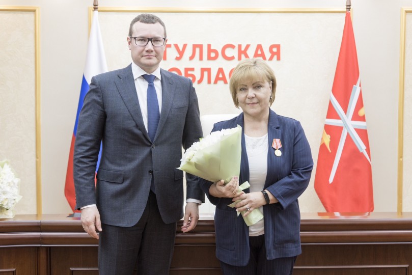 Награждение сотрудников счетной палаты Тульской области 1 апреля 2022 года